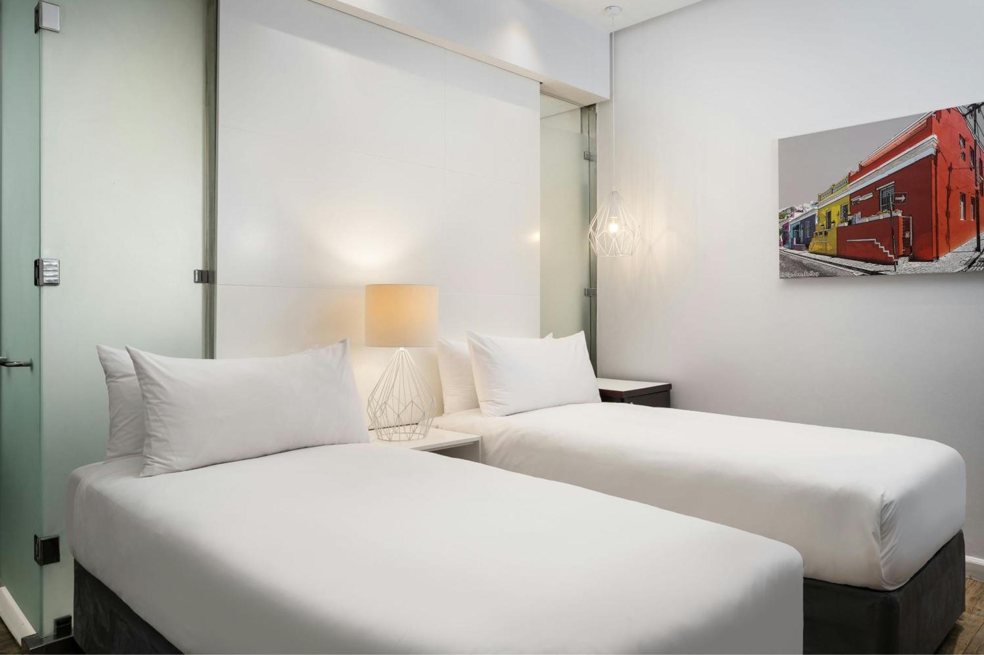 Protea Fire & Ice By Marriott Hotel Cape Town