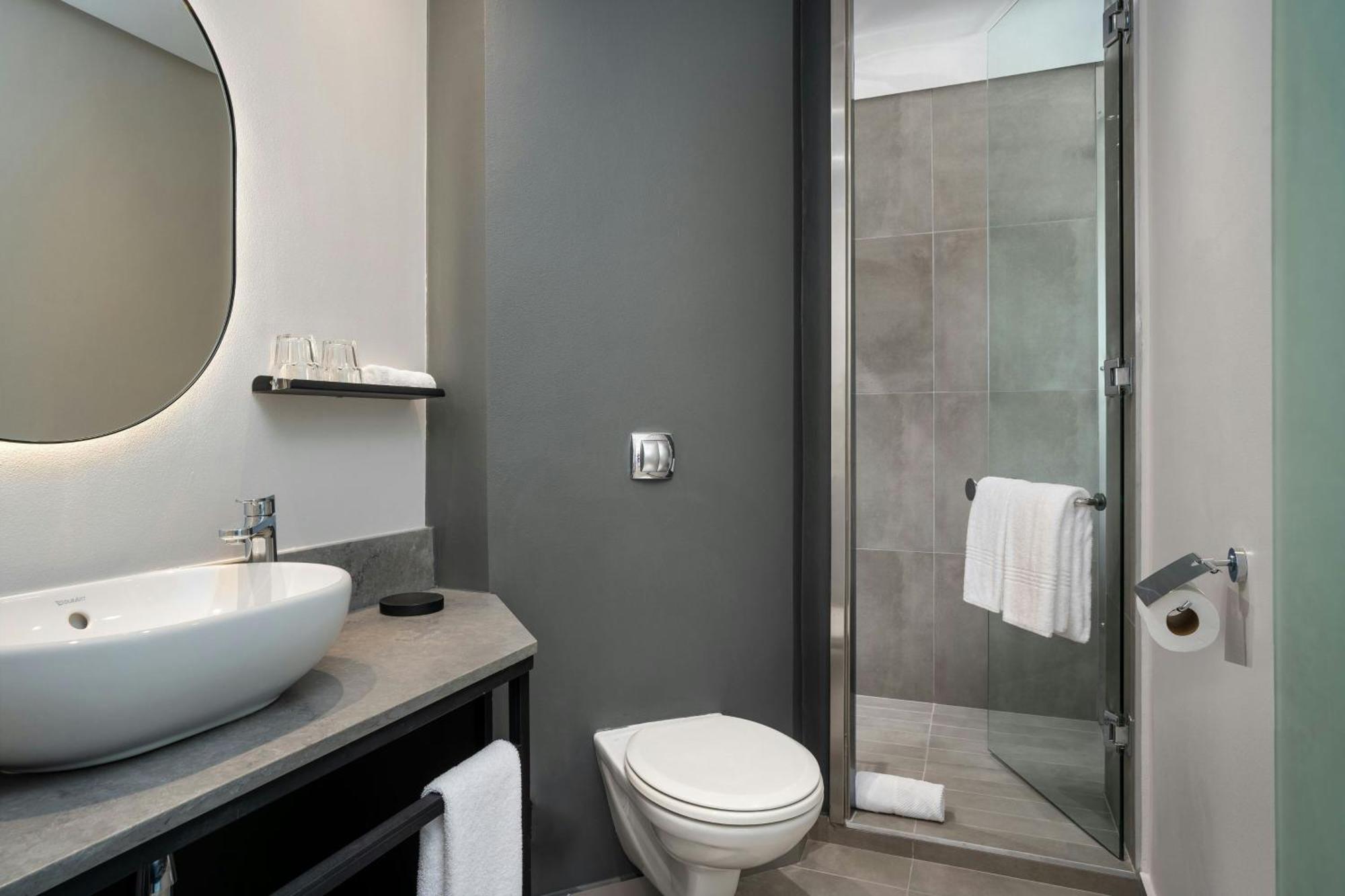 Hotel Protea Fire & Ice By Marriott 4*