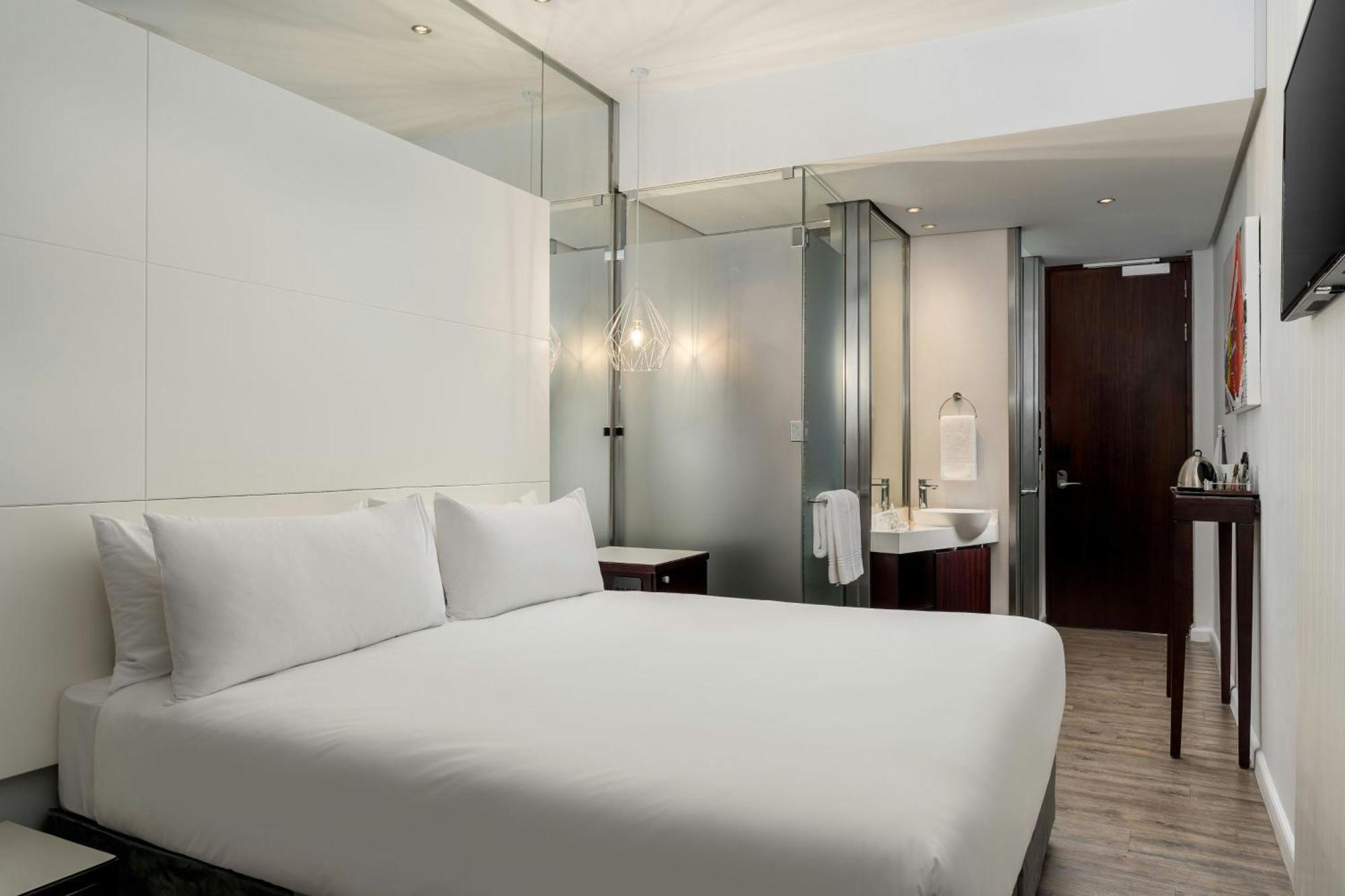 Protea Fire & Ice By Marriott Hotel